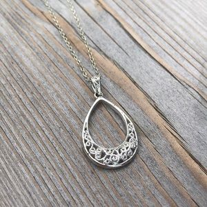 Necklace | Sterling silver 925 pendant and chain